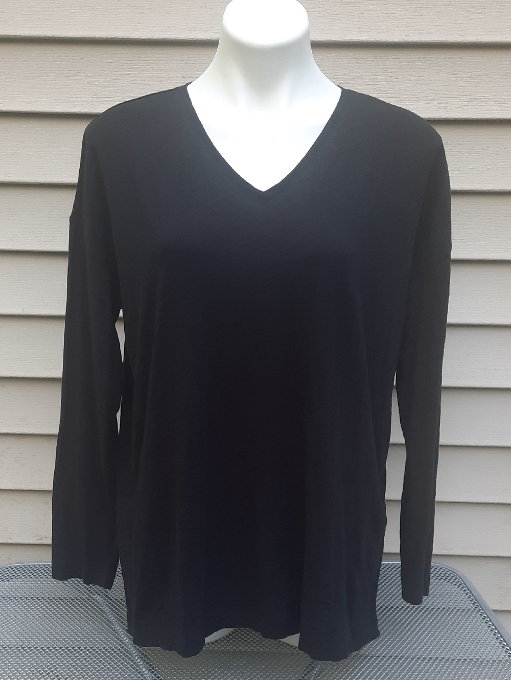 Lisa Todd 100% Cotton Black V-Neck Long Sleeve Tee